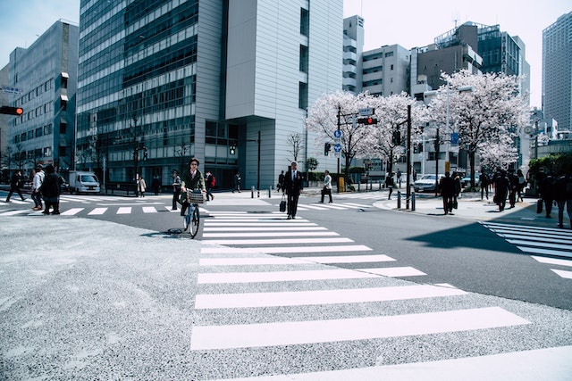 徐汇为何勤工俭学对在日本的留学生的职业生涯至关重要？